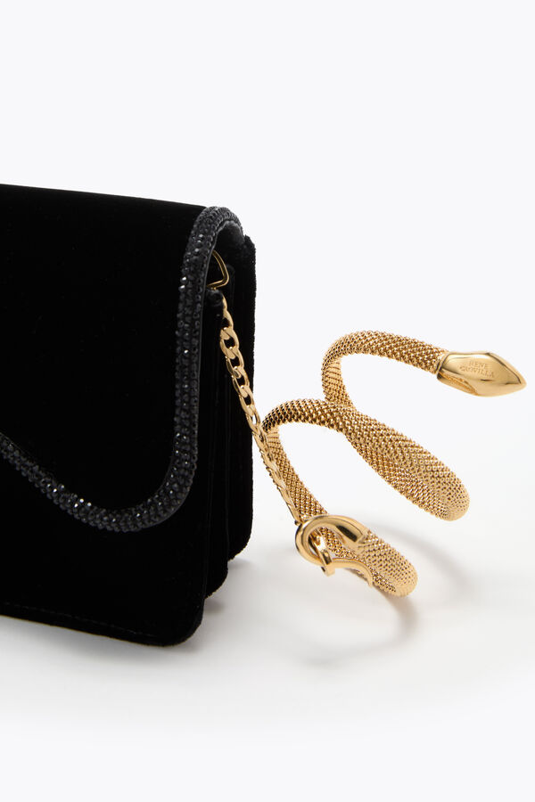 joyas onda de terciopelo negro embrague rene caovilla